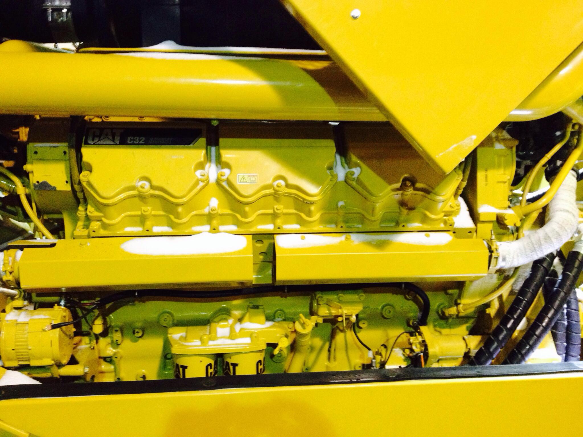 CAT C32 marine — installed