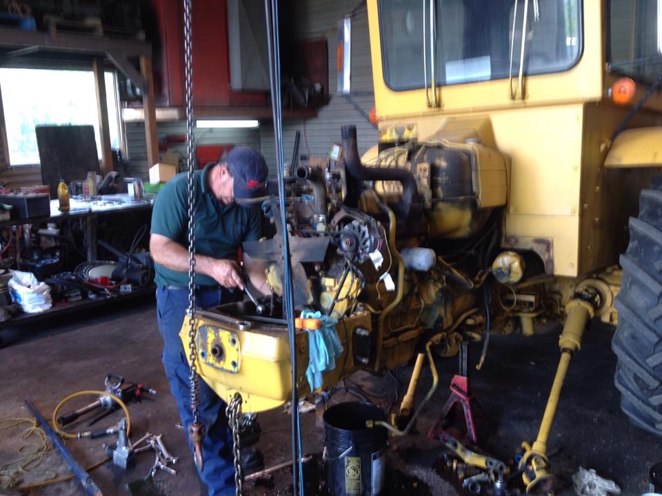 John Deere — tractor repair